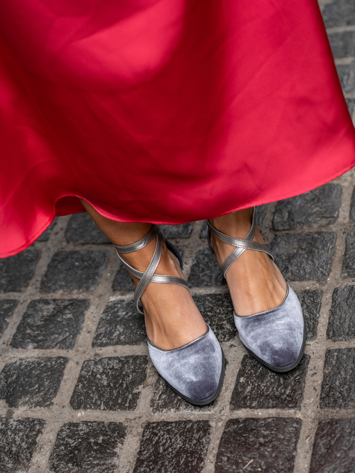 Fiesta Simona Velvet Gris